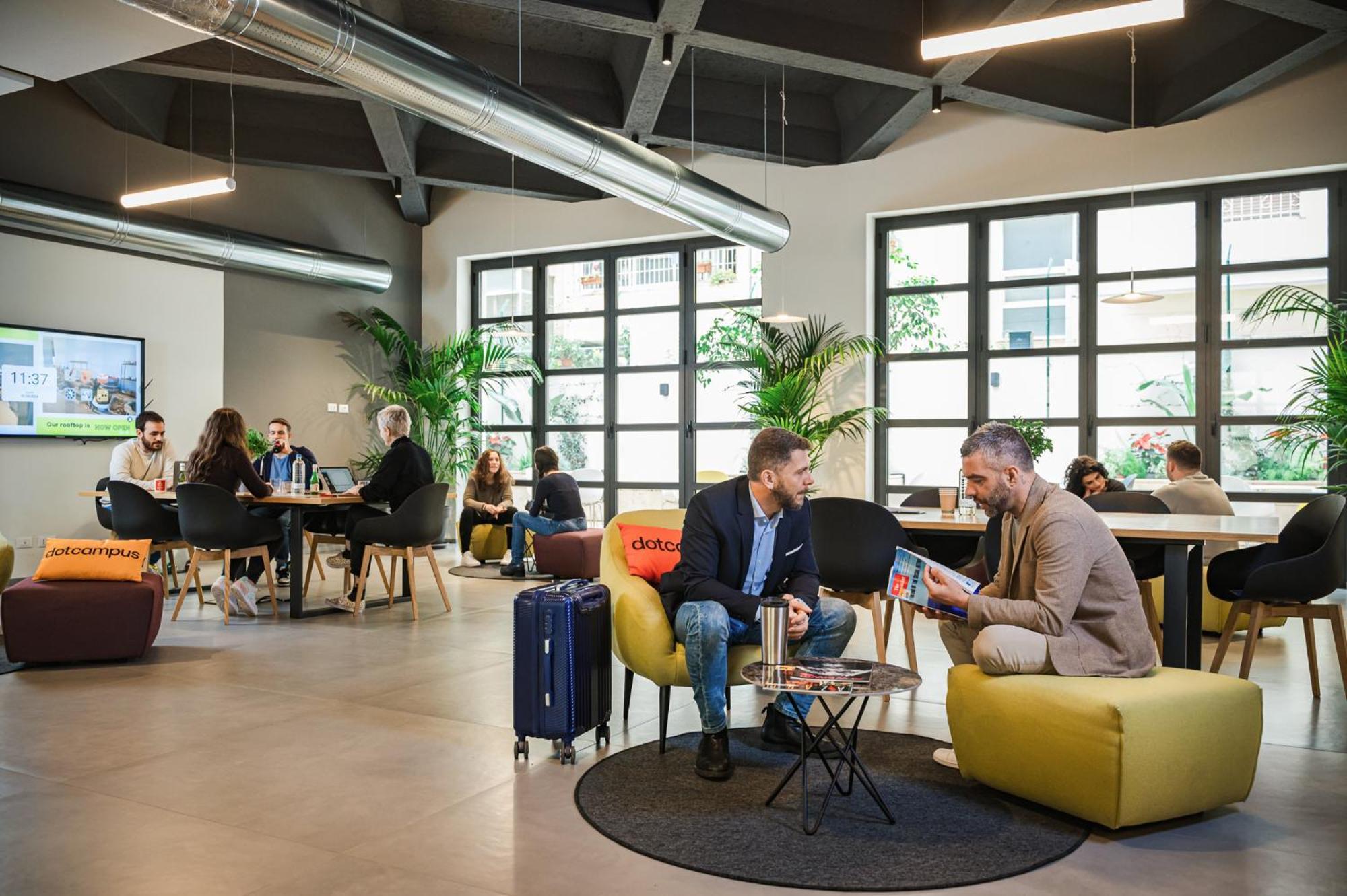 Dotcampus Roma City Center — Photos 3